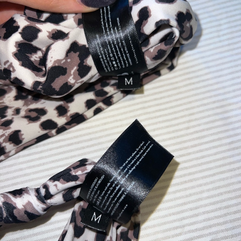 Blackbough Twisted Leopard Print Set - image 5